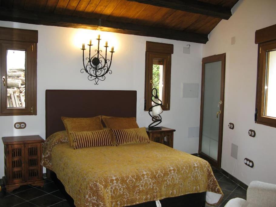 Vila Casa De Cucu Navaluenga Ávila Exteriér fotografie